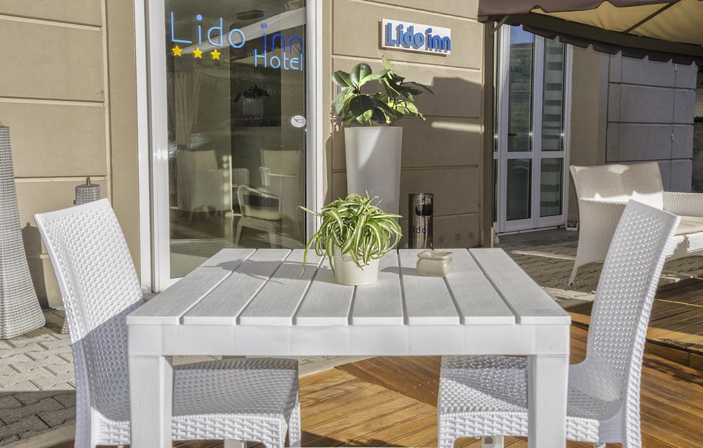 Hotel Lido Inn Лідо-ді-Камайоре Екстер'єр фото